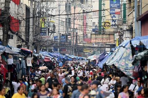 clark minimum wage|NCR 'family living wage' P1,197/araw, halos doble ng minimum .